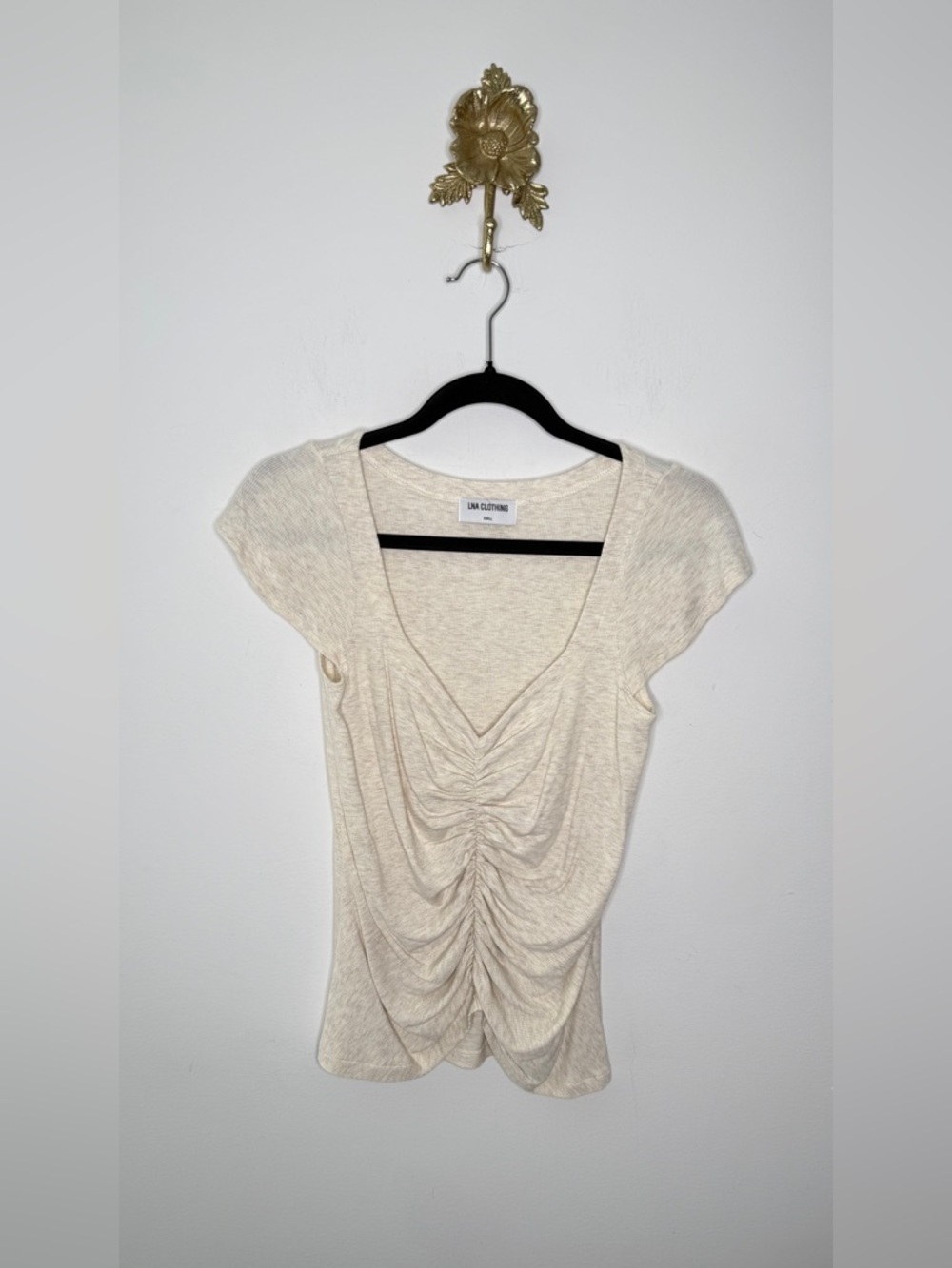 LNA Clothing Ruched Front V-Neck Tee S